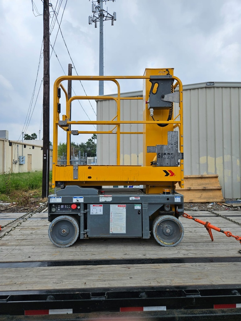 2017 Haulotte STAR20 20' Electric Vertical Mast Lift Aerial Platform Serial: 2028761